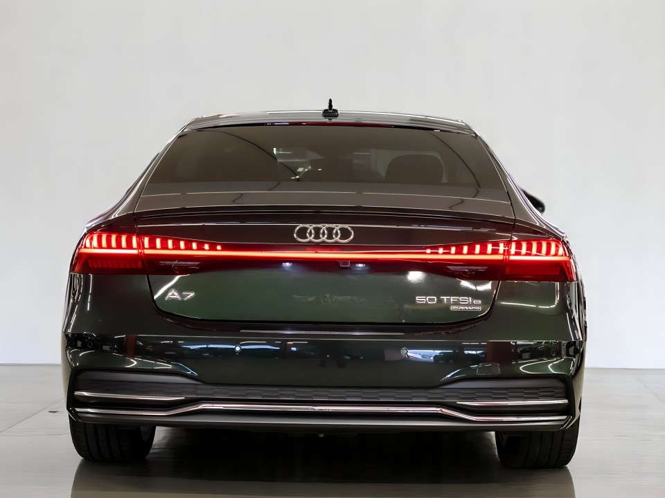 Audi A7 Sportback 50TFSIe Quattro S-tronic S-line (4)