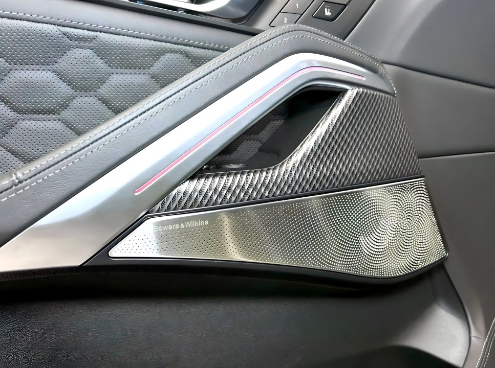 BMW X6 M Competition - foto 26