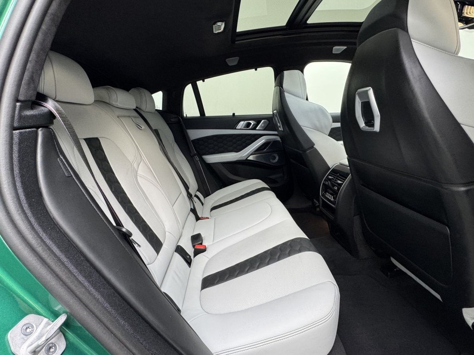 BMW X6 M Competition - foto 24