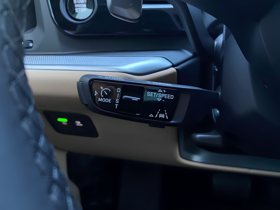 Porsche Cayenne - foto 16