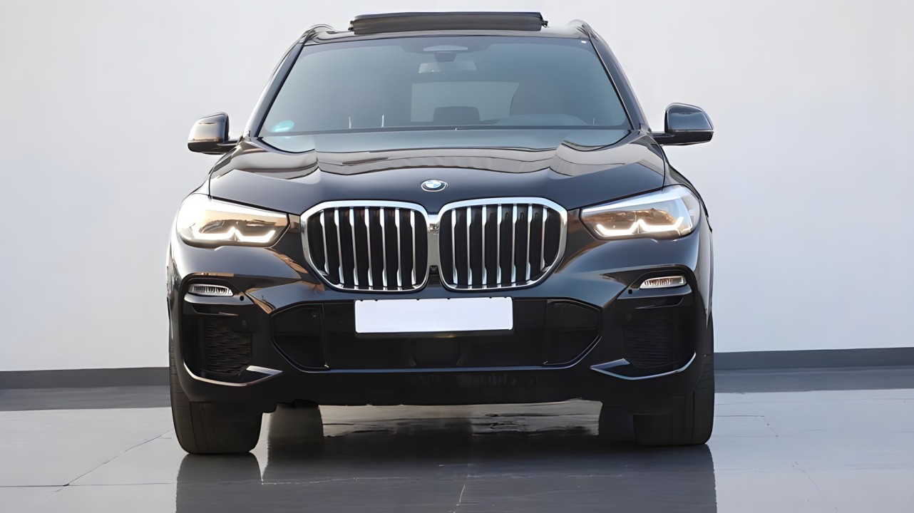 BMW X5 xDrive30d M-Sport (2)
