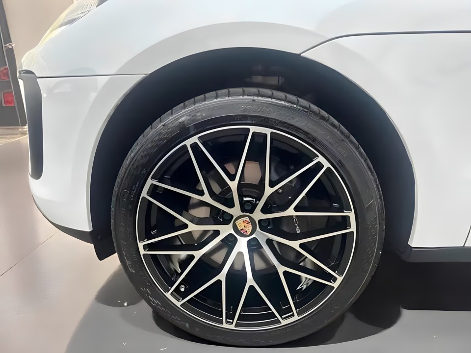 Porsche Macan 2.0 Restyling - foto 12