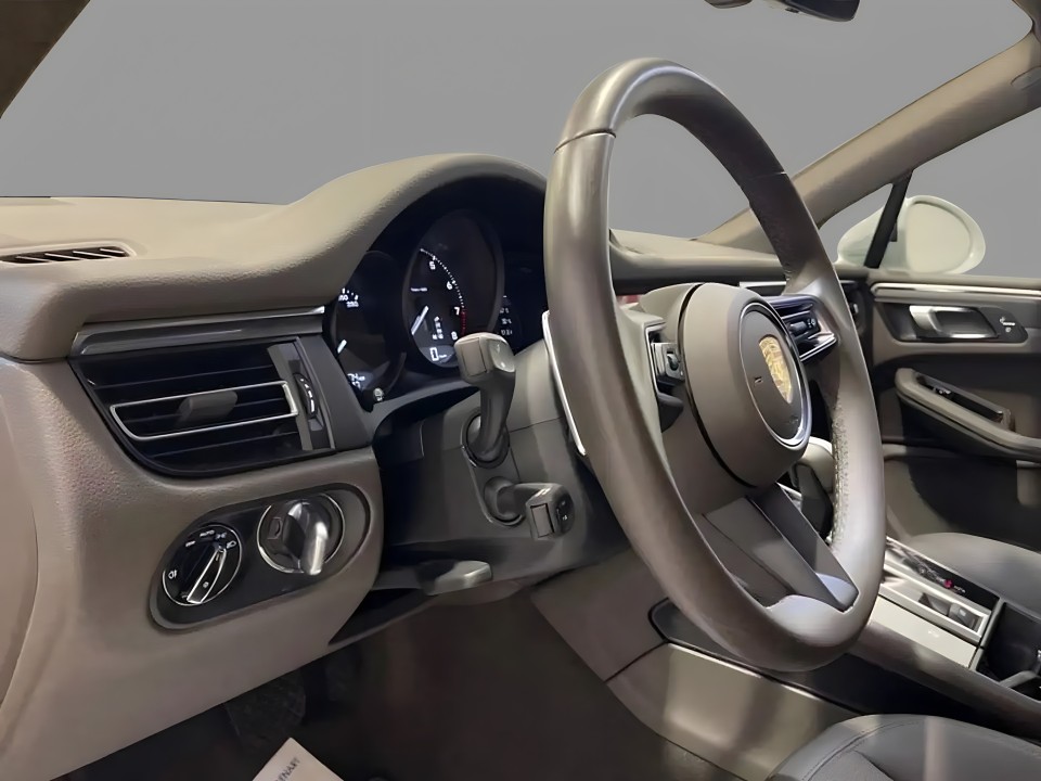 Porsche Macan - foto 11