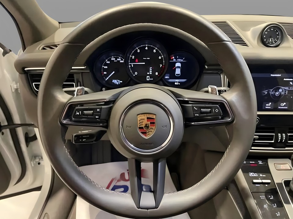 Porsche Macan - foto 13