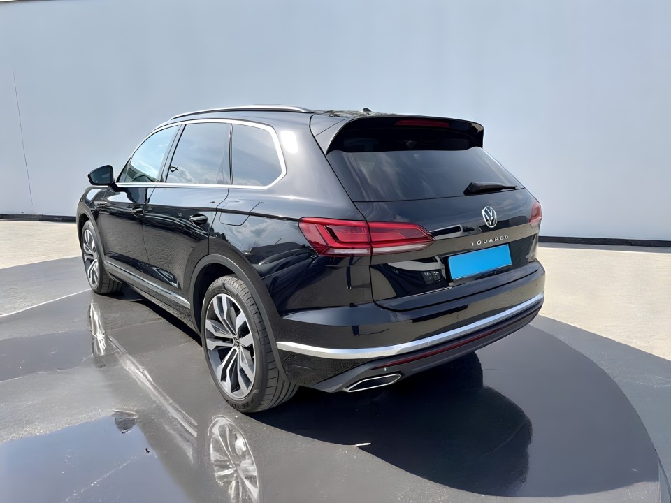 Volkswagen Touareg Elegance (5)
