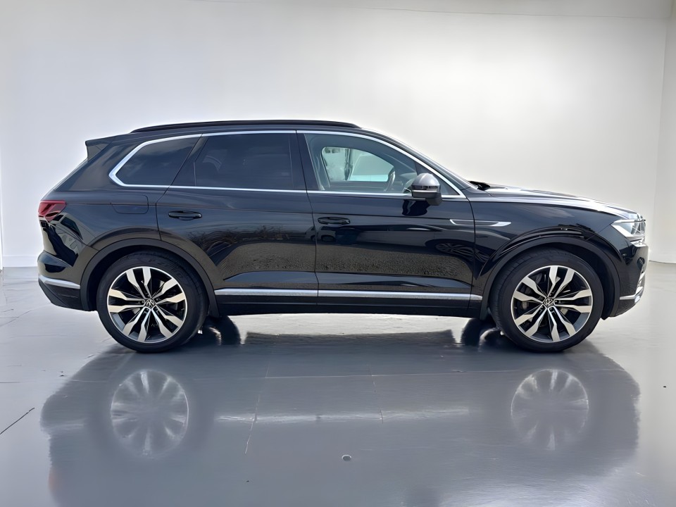 Volkswagen Touareg Elegance (4)