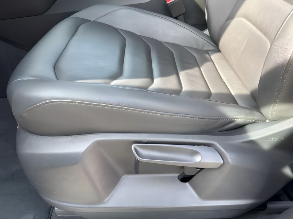 Volkswagen Touareg Elegance - foto 12