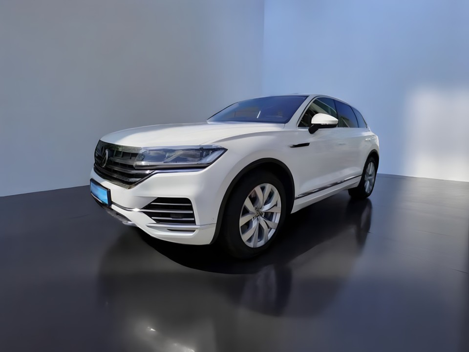 Volkswagen Touareg 3.0 TSIe (1)