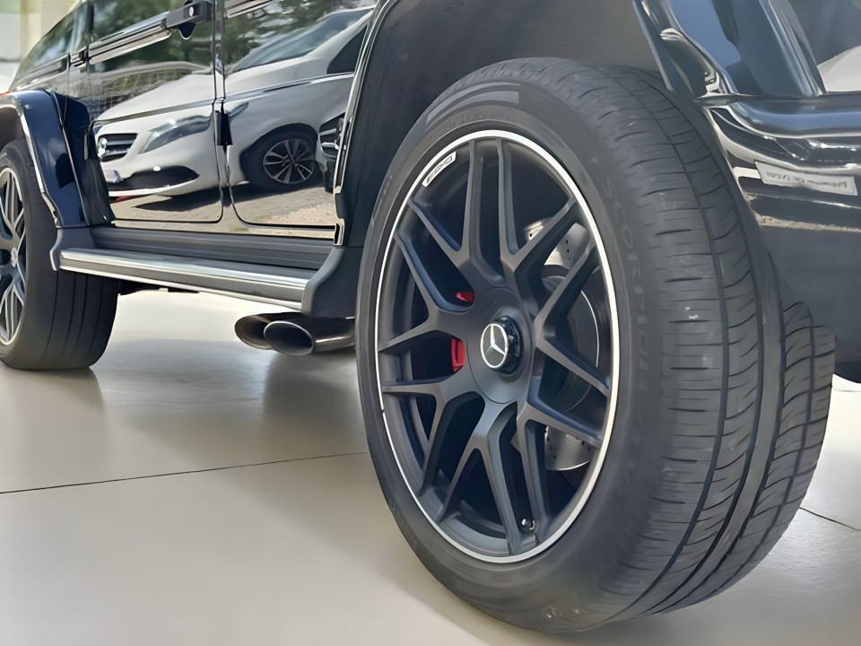 Mercedes-Benz G 63 AMG - foto 28