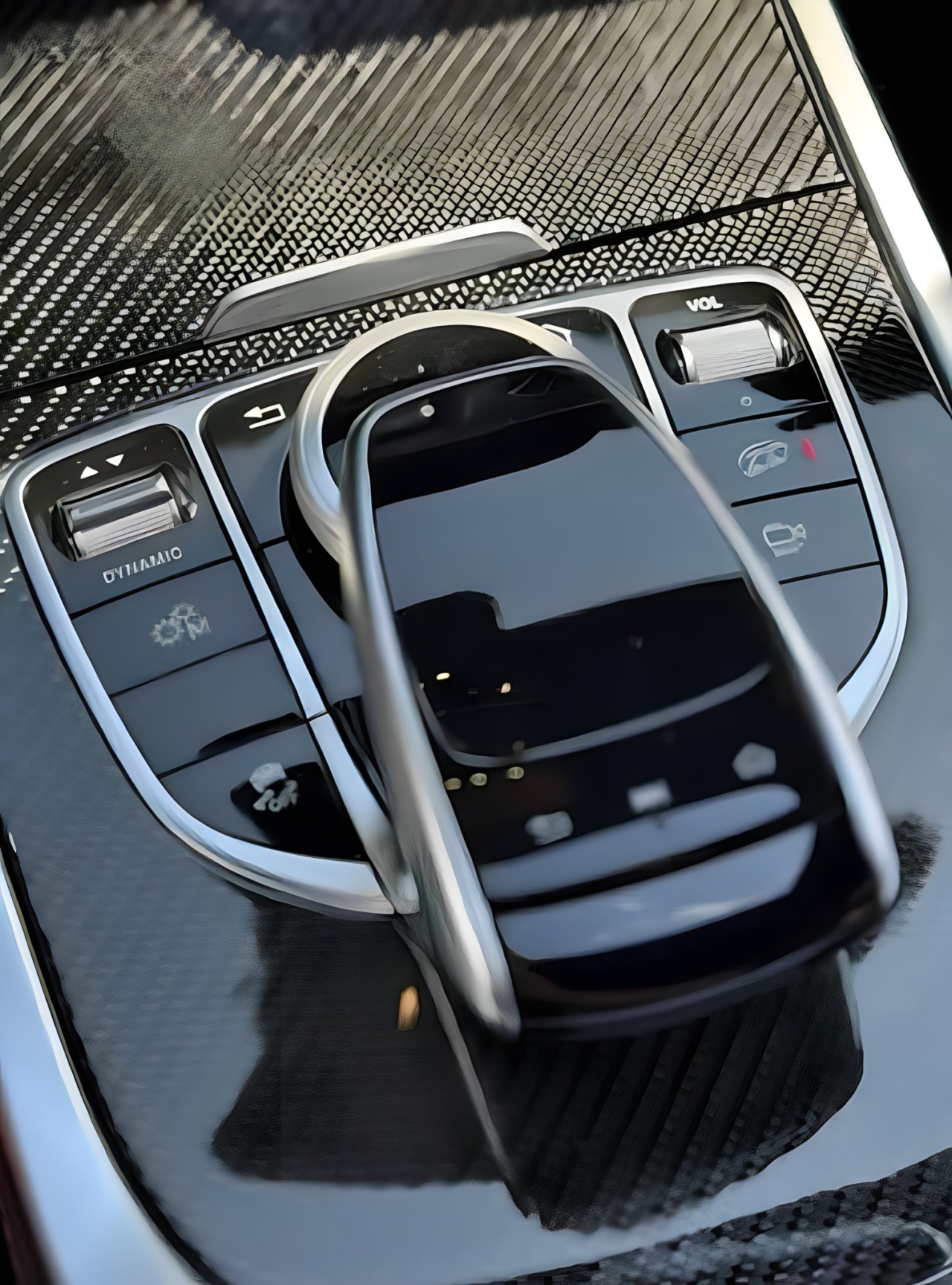 Mercedes-Benz G 63 AMG - foto 18