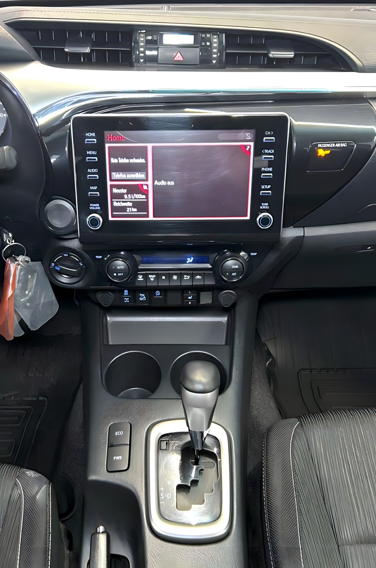 Toyota Hilux 2.8 D-4D - foto 21