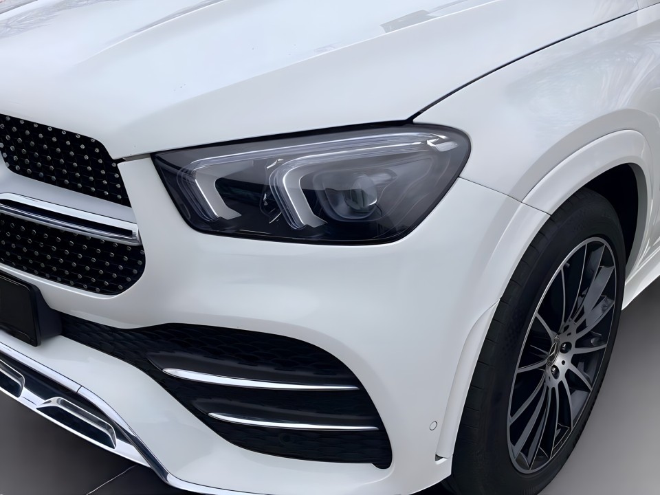 Mercedes-Benz GLE 350 de 4Matic AMG - foto 16