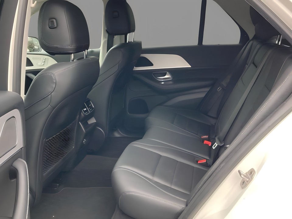Mercedes-Benz GLE 350 de 4Matic AMG - foto 9