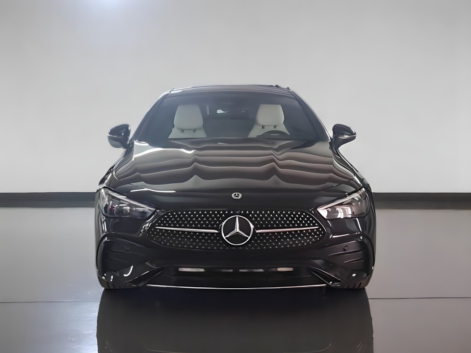 Mercedes-Benz CLE 200 AMG Coupé (5)
