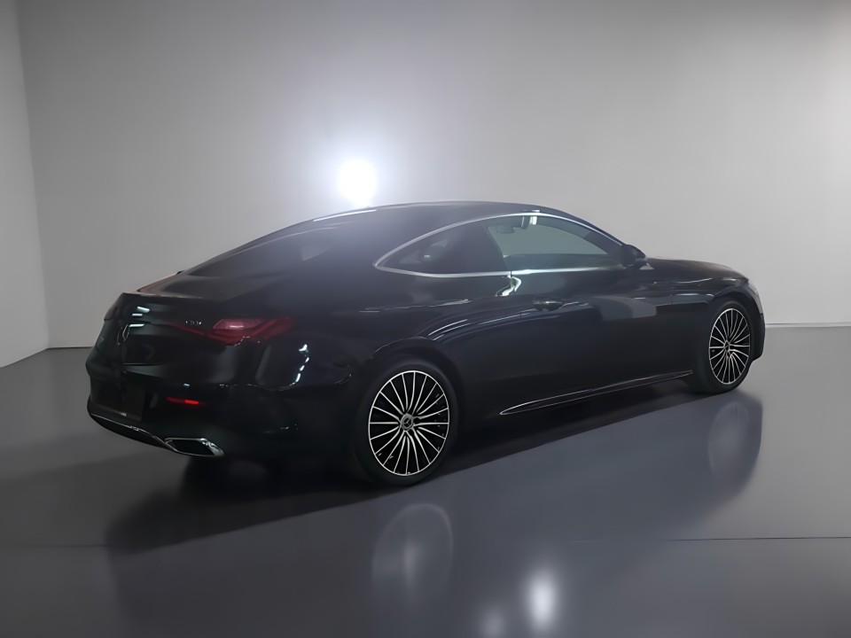 Mercedes-Benz CLE 200 AMG Coupé (2)