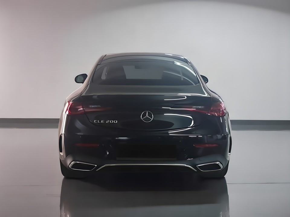 Mercedes-Benz CLE 200 AMG Coupé (3)