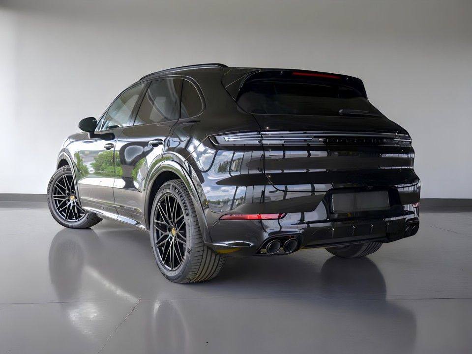 Porsche Cayenne E-Hybrid (3)