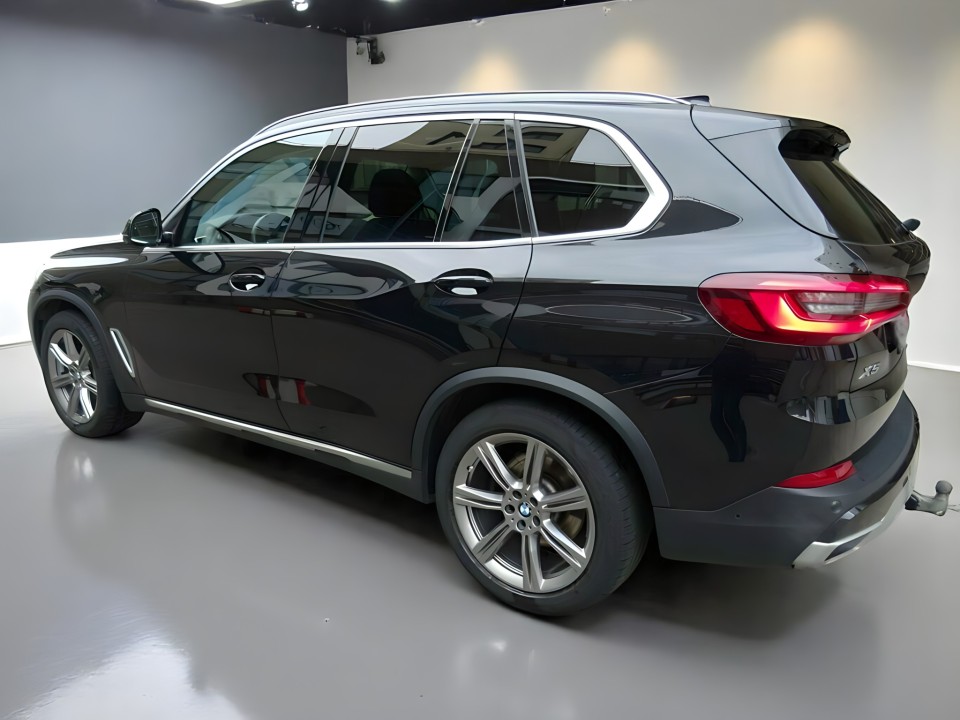 BMW X5 30d xDrive xLine (3)