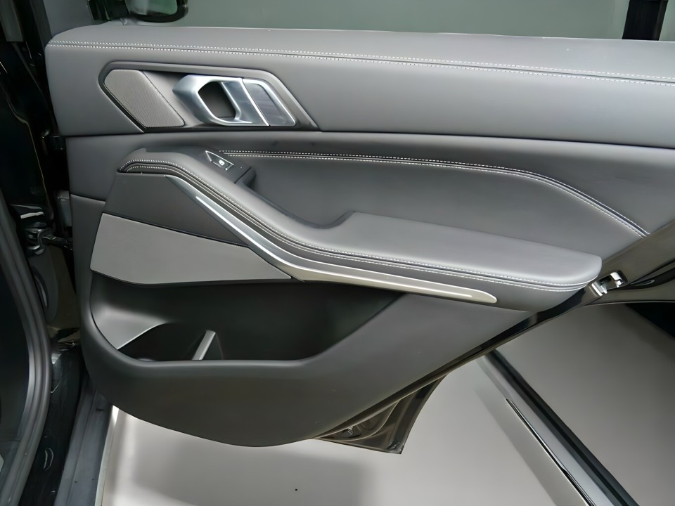 BMW X5 30d xDrive xLine - foto 21