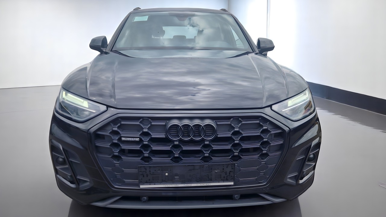 Audi Q5 40TDI Quattro S-line (2)