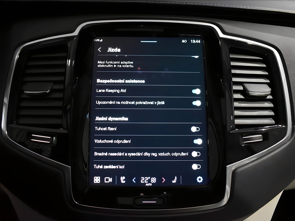 Volvo XC 90 2.0 B6 - foto 12