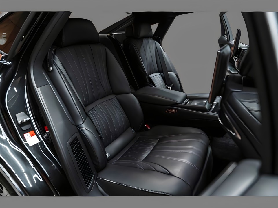 Lexus LS500H Superior - foto 24