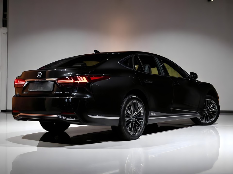 Lexus LS500H Superior (4)
