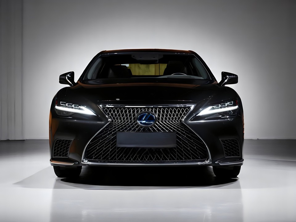 Lexus LS500H Superior (5)