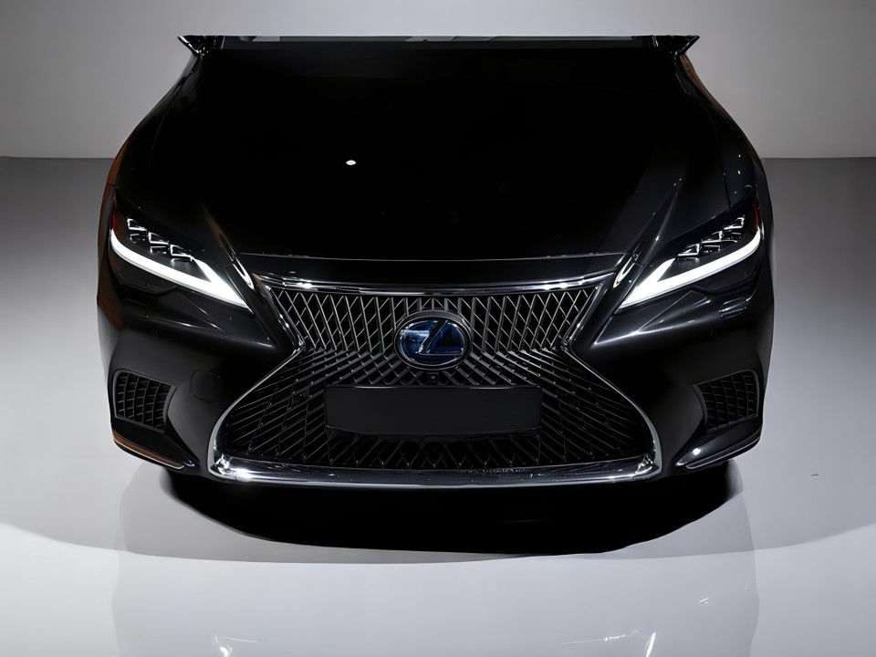Lexus LS500H Superior - foto 6