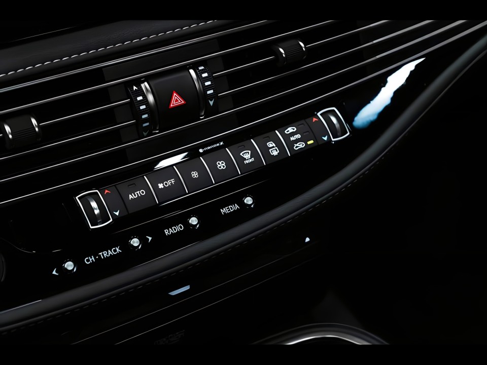 Lexus LS500H Superior - foto 17