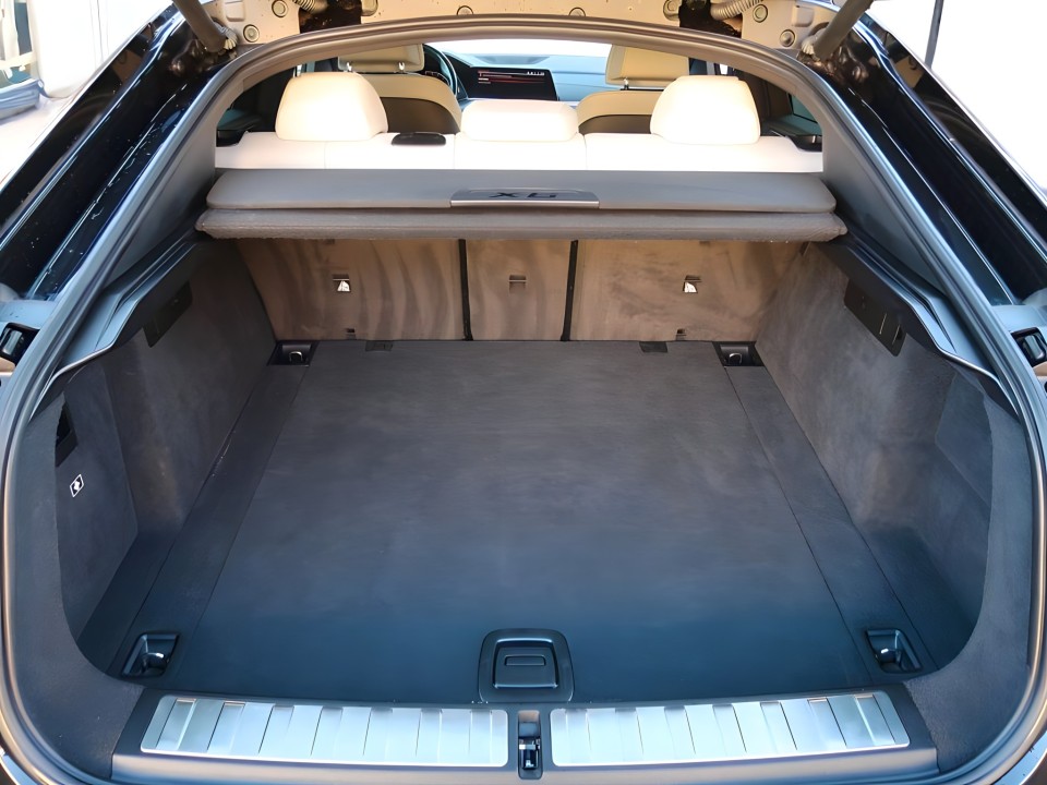 BMW X6 - foto 17