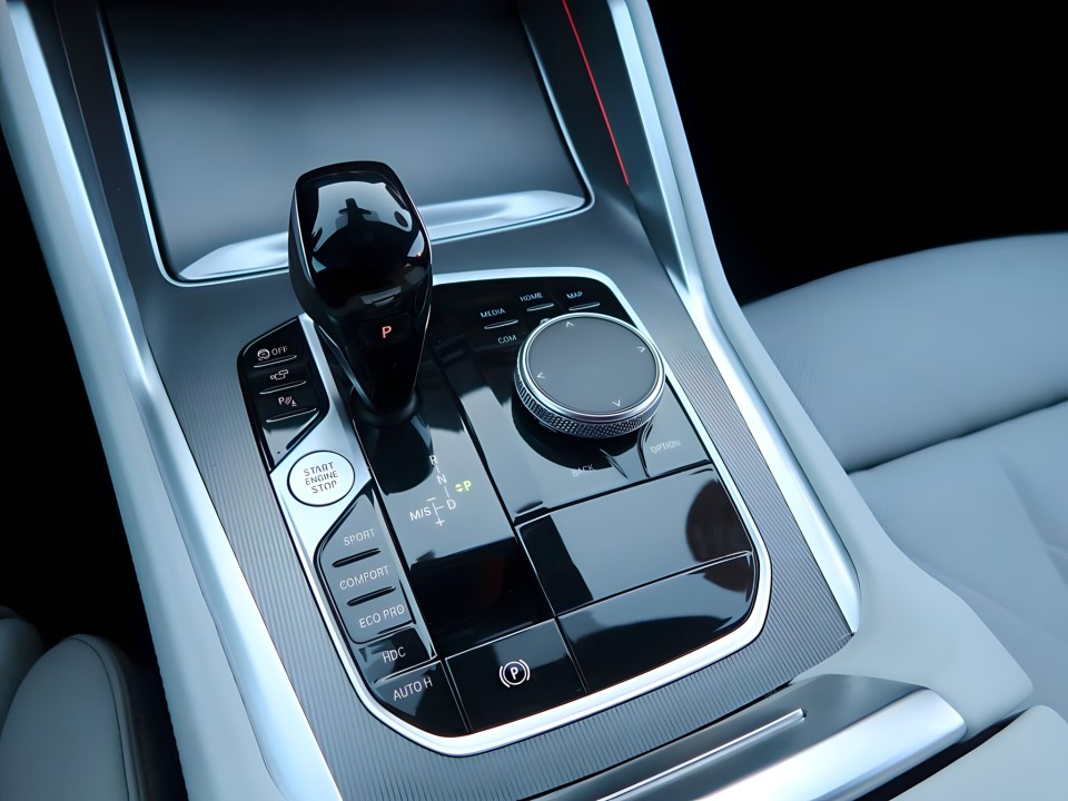 BMW X6 - foto 12