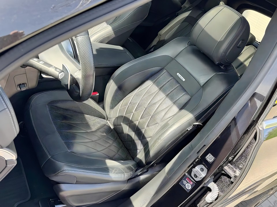 Mercedes-Benz GLE 63 AMG S 4Matic+ - foto 9