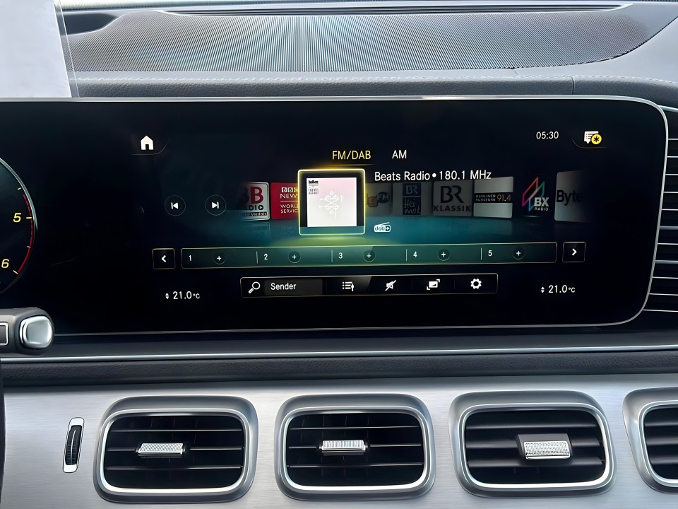 Mercedes-Benz GLE 400d 4MATIC AMG - foto 26