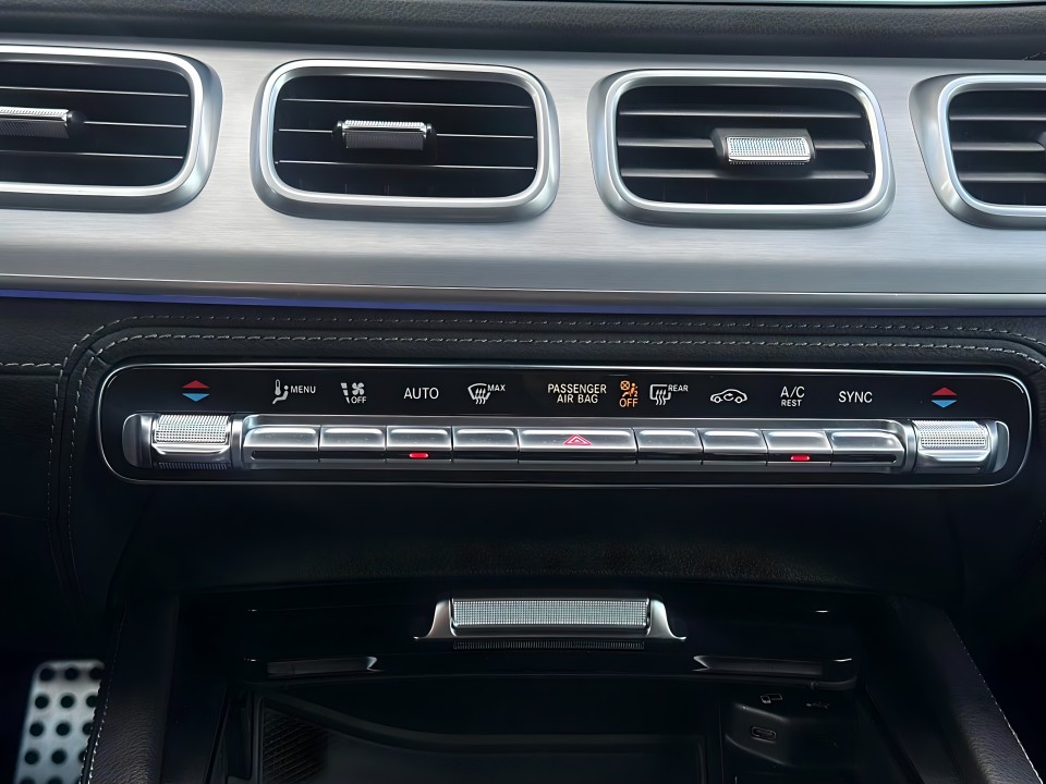 Mercedes-Benz GLE 400d 4MATIC AMG - foto 18