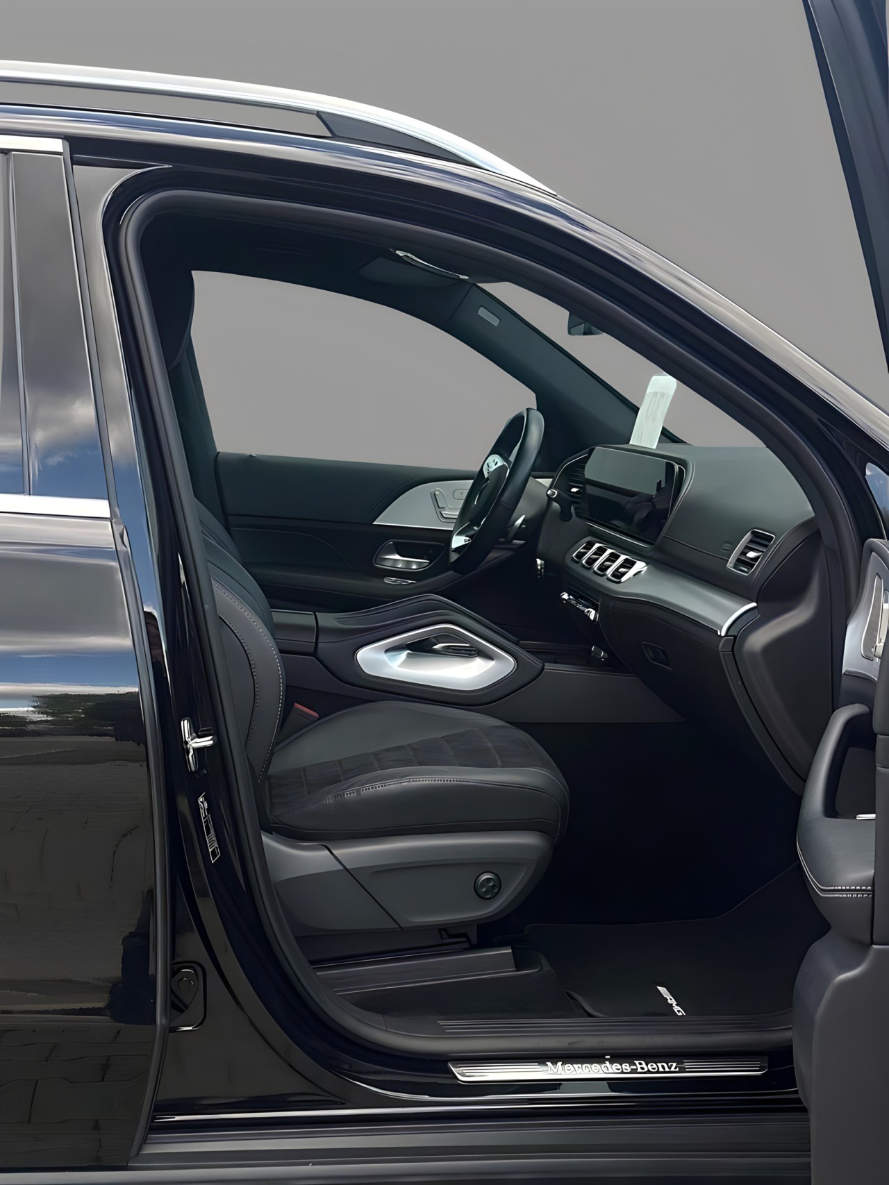 Mercedes-Benz GLE 400d 4MATIC AMG - foto 12