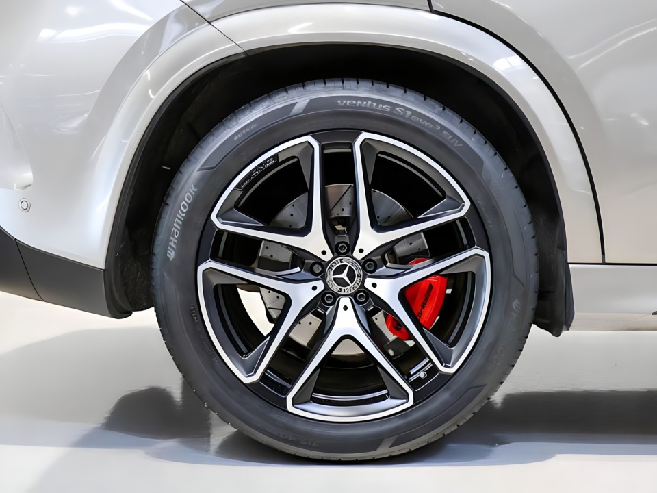 Mercedes-Benz AMG GLE 63 S 4MATIC+ - foto 15