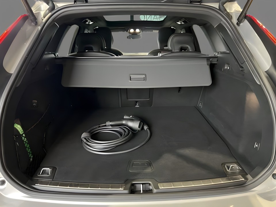 Volvo XC 60 T8 Polestar Engineered Recharge - foto 30