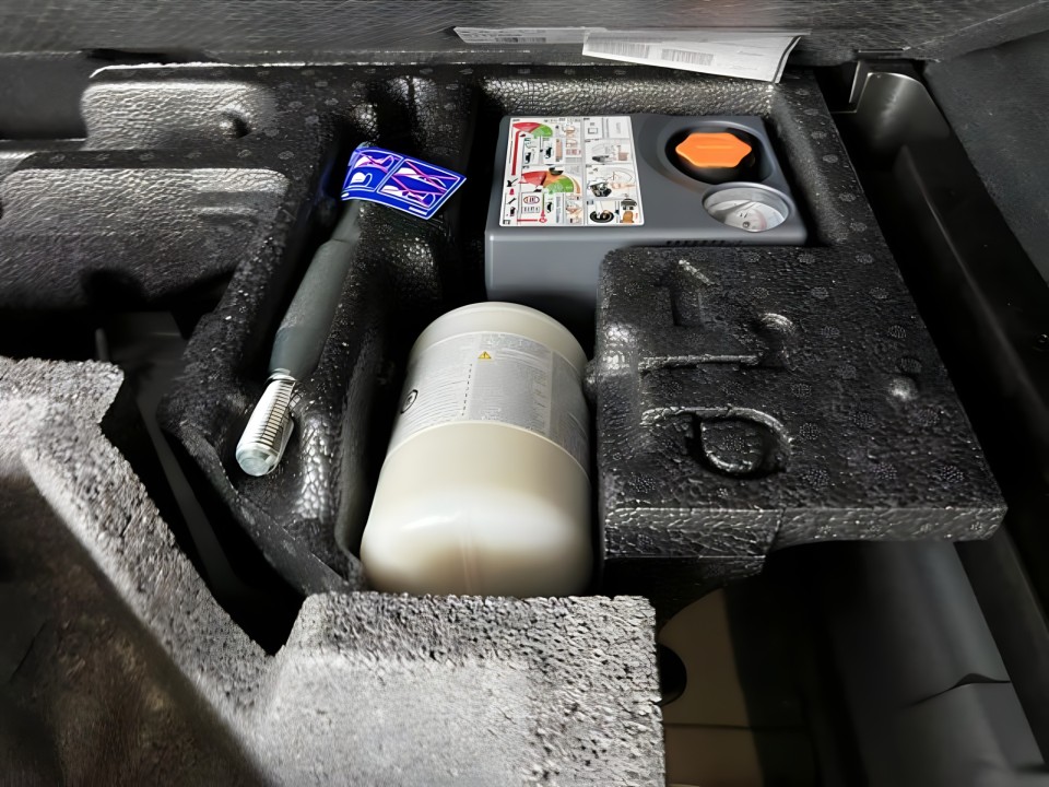 Volvo XC 60 T8 Polestar Engineered Recharge - foto 32