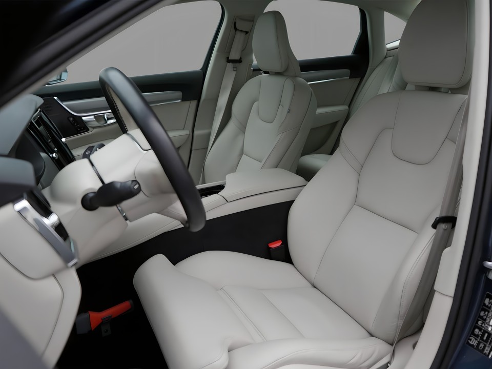 Volvo S90 Momentum Pro D3 (5)