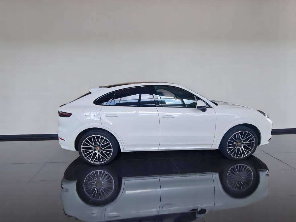 Porsche Cayenne Coupe Platinum Edition (2)