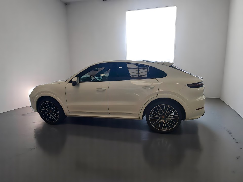 Porsche Cayenne Coupe Platinum Edition - foto 6