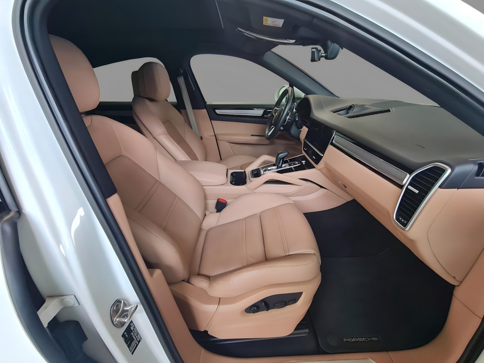 Porsche Cayenne Coupe Platinum Edition - foto 12