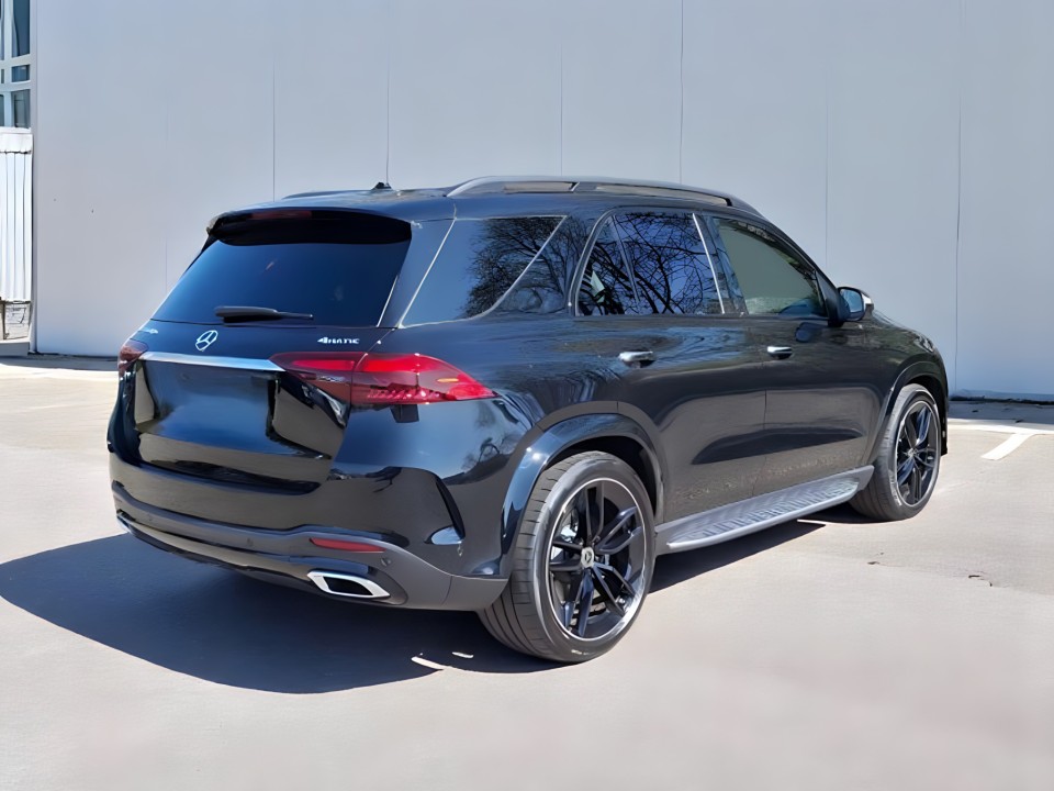 Mercedes-Benz GLE 350de 4MATIC AMG (4)