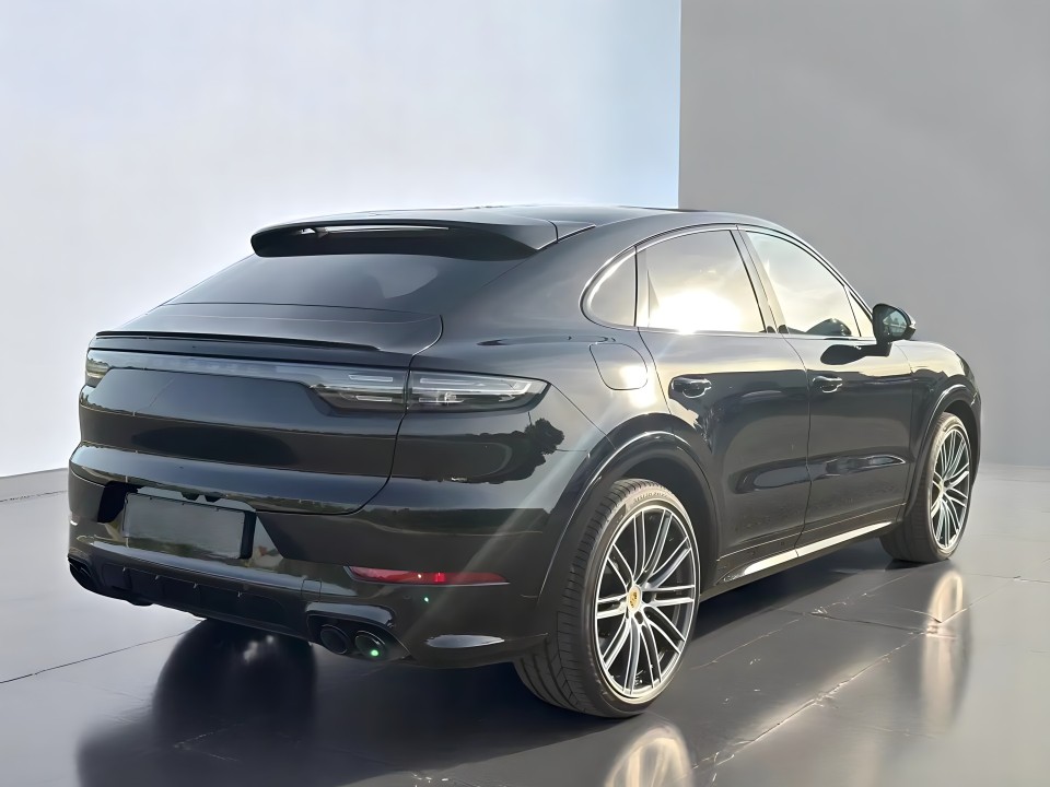 Porsche Cayenne Coupe (3)