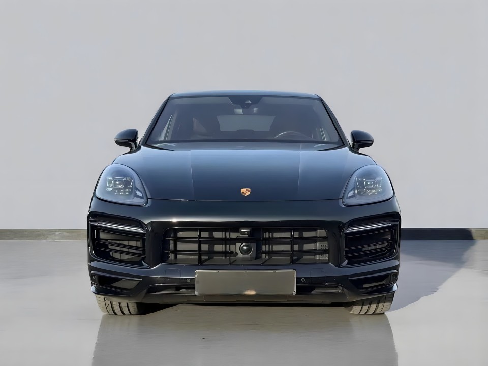 Porsche Cayenne Coupe - foto 8