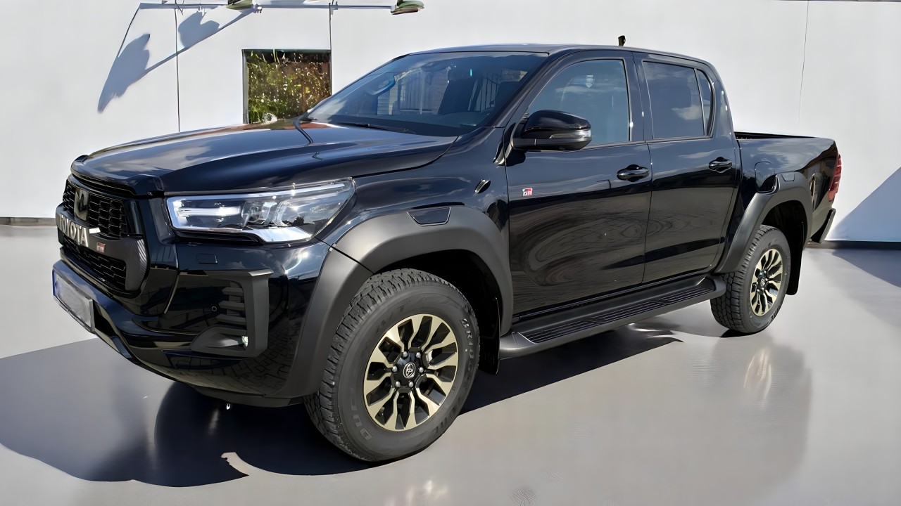 TOYOTA HI LUX Hilux 2.8 GR Sport (3)