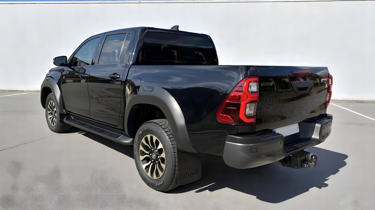 TOYOTA HI LUX Hilux 2.8 GR Sport - foto 7