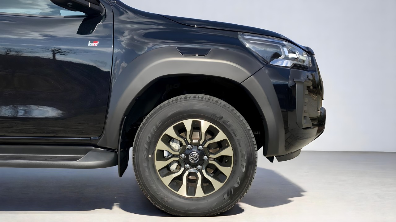 TOYOTA HI LUX Hilux 2.8 GR Sport - foto 27