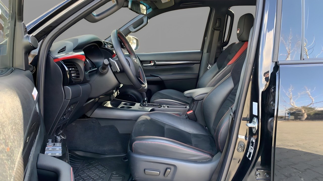 TOYOTA HI LUX Hilux 2.8 GR Sport - foto 10
